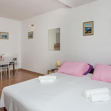 Apartments Anamaria دوبروفينك الغرفة الصورة