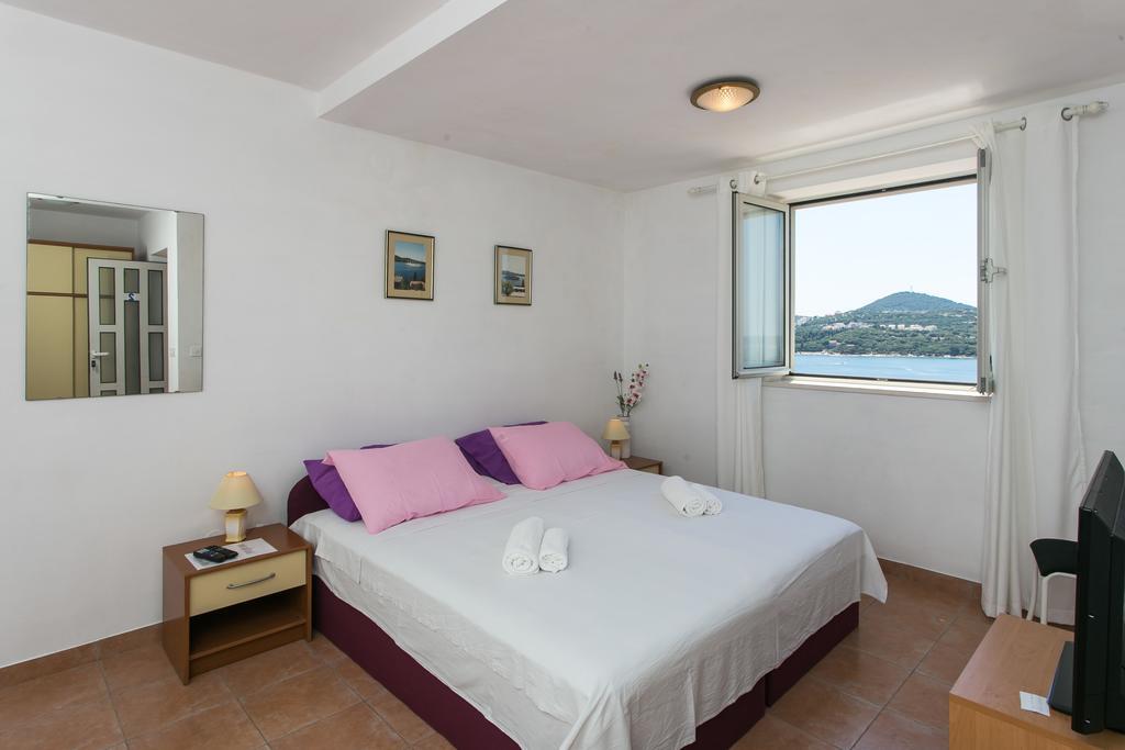 Apartments Anamaria دوبروفينك الغرفة الصورة